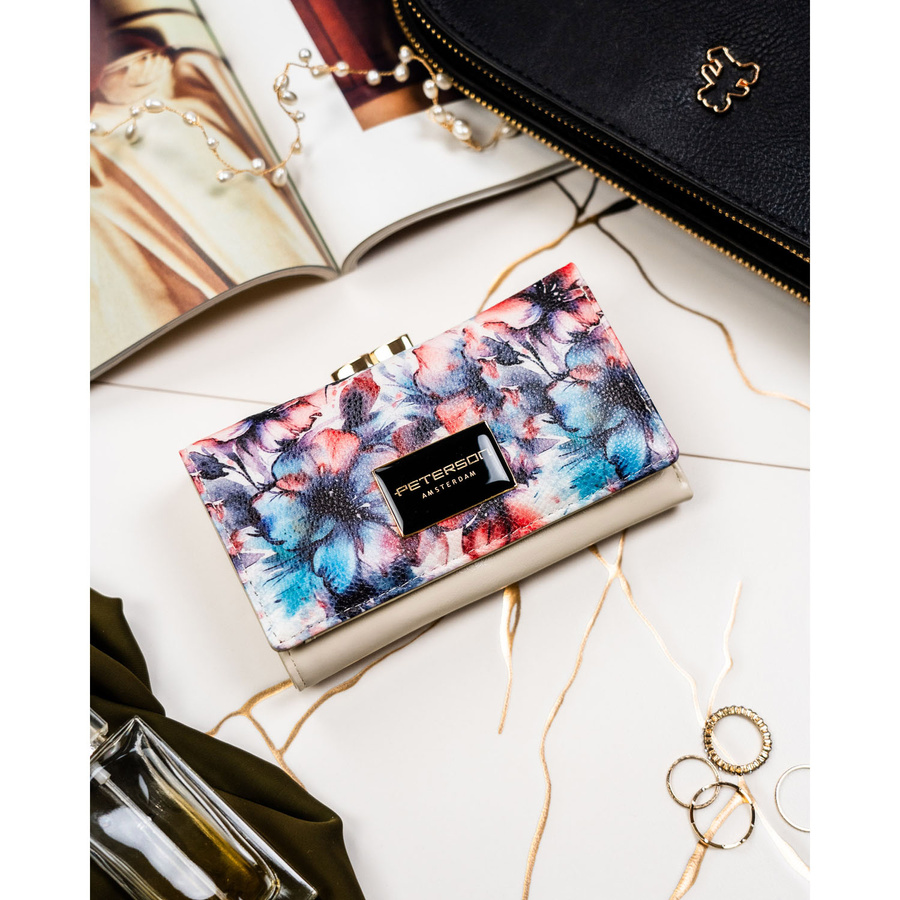 Portfel damski wykonany ze skóry naturalnej i ekologicznej wyposażony w system RFID - Peterson