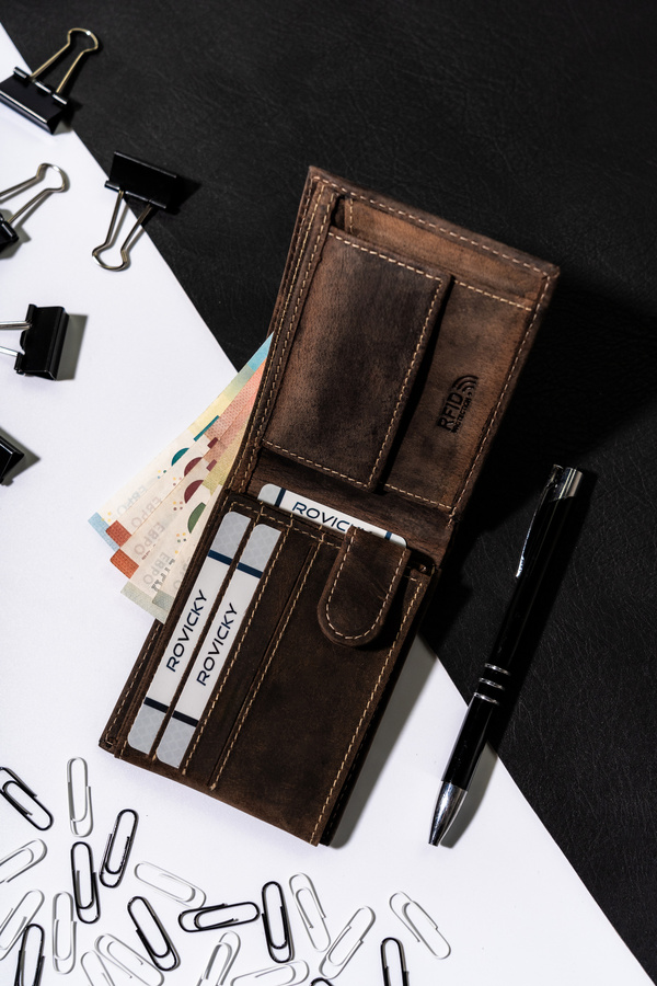 Portfel męski RFID bez zapięcia - Buffalo Wild