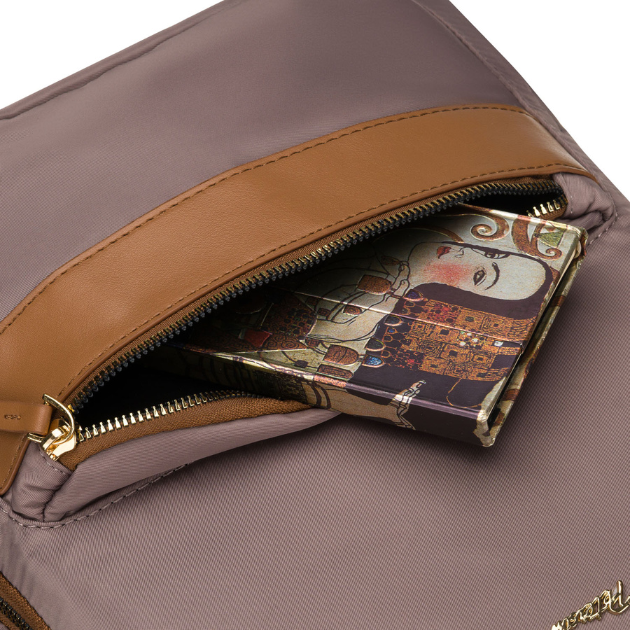 Dwukomorowy plecak damski z poliestru w beżowym kolorze - Peterson