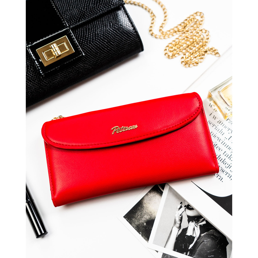 Czerwony, gładki portfel damski ze skóry ekologicznej zamykany na zatrzask magnetyczny - Peterson