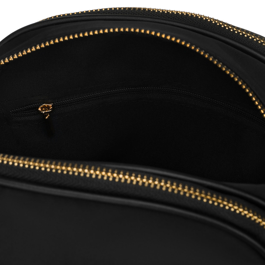 Nylonowa, czarna listonoszka damska, jednokomorowa z sześcioma kieszeniami - Peterson