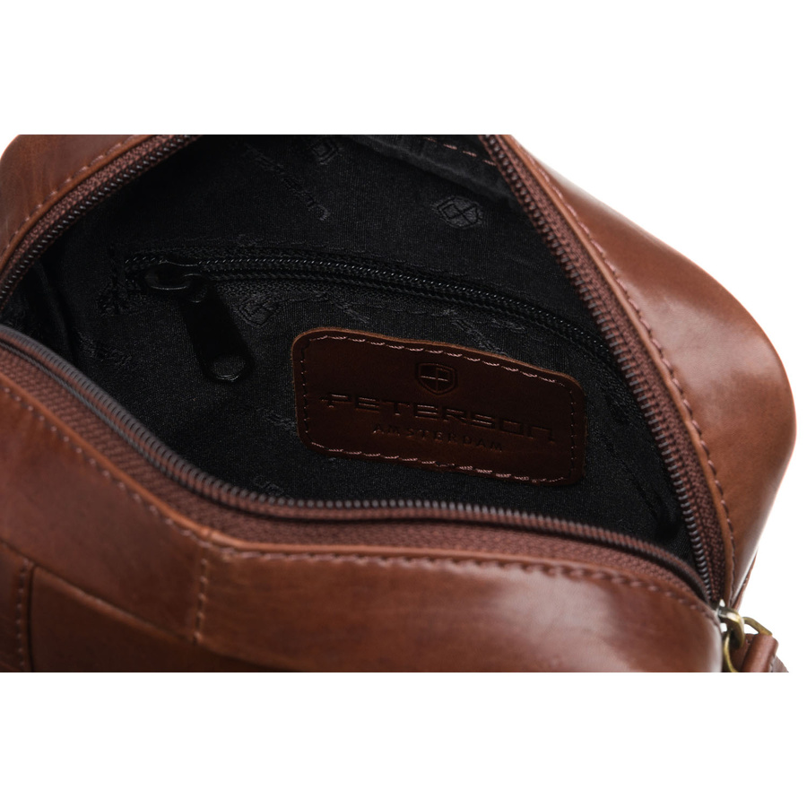 Elegancka listonoszka męska ze skóry naturalnej w brązowym kolorze - Peterson