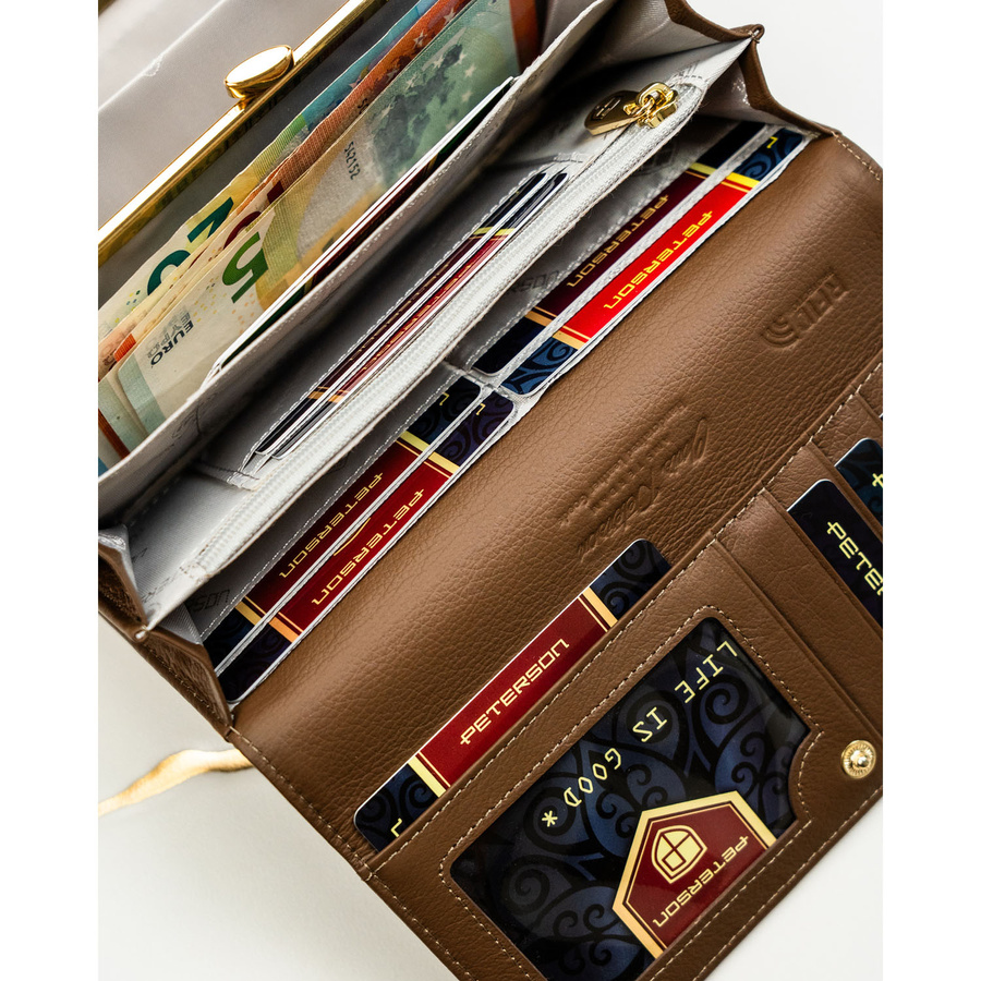 Portfel damski ze skóry naturalnej i ekologicznej w brązowym kolorze, wyposażony w system RFID - Peterson