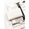 Duży, biały portfel damski ze skóry ekologicznej zamykany suwakiem - Rovicky