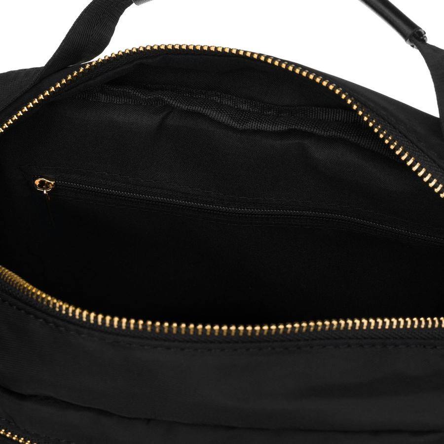 Czarna listonoszka damska z nylonu, jednokomorowa i zamykana suwakiem - Peterson