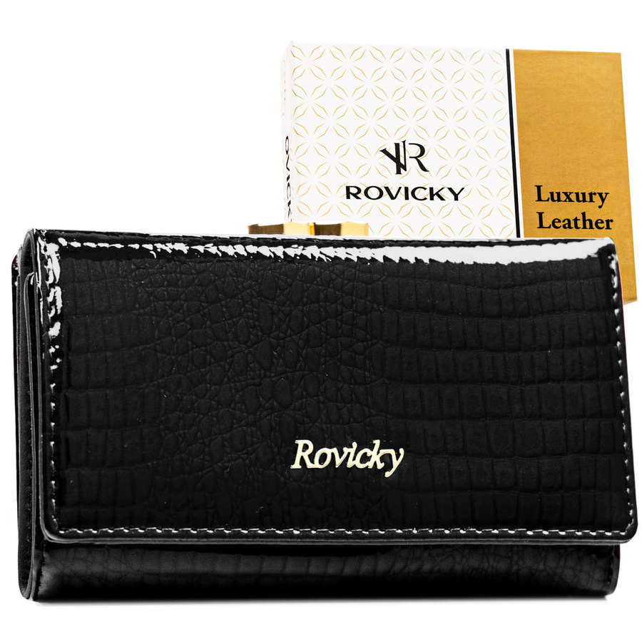 Średni portfel damski ze skóry naturalnej w czarnym kolorze zamykany na bigiel i zatrzask - Rovicky