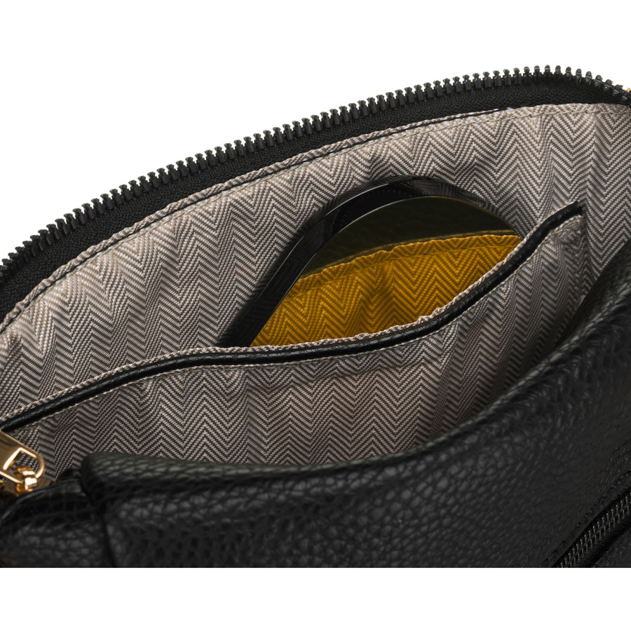 Czarna, praktyczna nerka damska ze skóry ekologicznej ozdobiona ćwiekami - Peterson