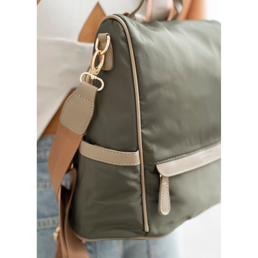 Zielony, miejski plecak damski z nylonu i skóry ekologicznej z doczepianym paskiem - Peterson