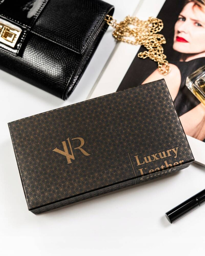 Skórzany portfel damski z klapą - Rovicky