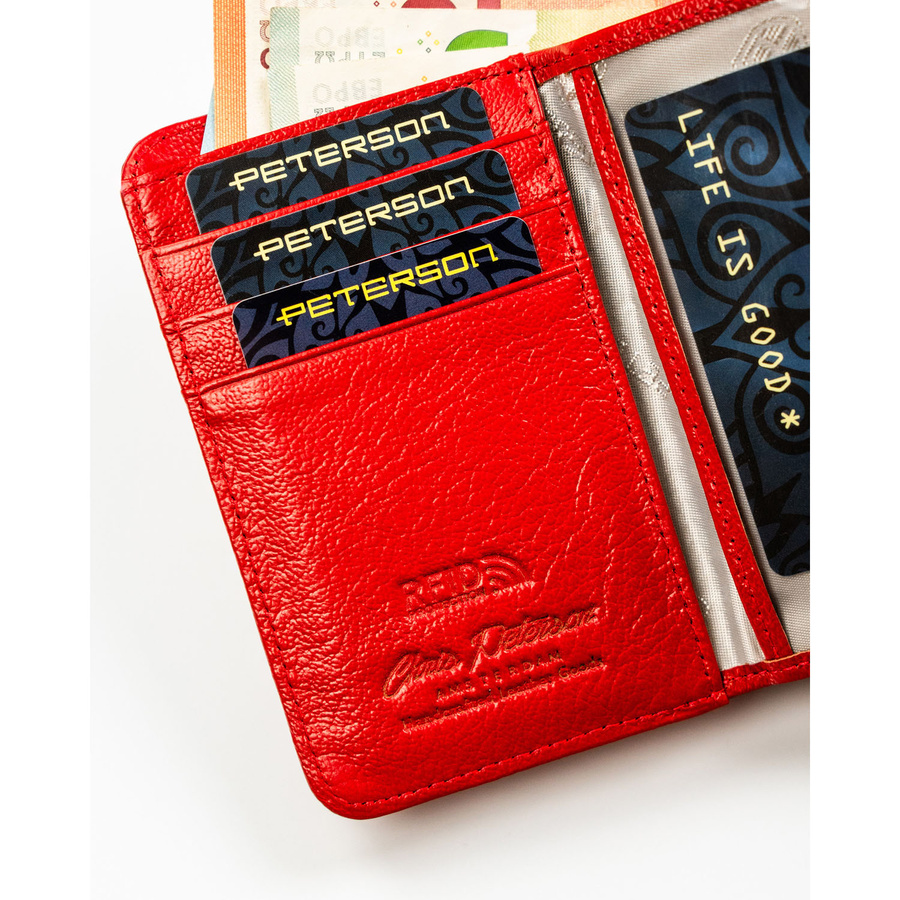 Czerwony portfel wykonany ze skóry naturalnej i ekologicznej zamykany na suwak i zatrzask - Peterson