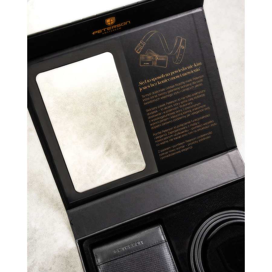 Zestaw prezentowy: skórzany portfel męski w czarnym kolorze zapinany zatrzaskiem i czarny pasek ze skóry ekologicznej - Peterson