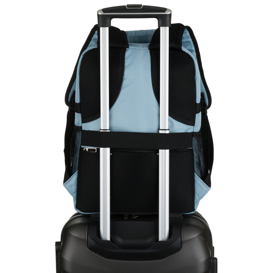 Plecak podróżny w niebieskim kolorze, dwukomorowy i zawieszony na regulowanych szelkach - Peterson