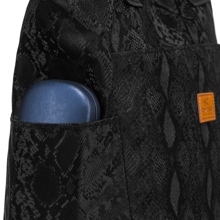 Czarny shopper damski z poliestru zawieszony na wygodnych uchwytach - Rovicky