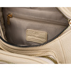 Saszetka damska w beżowym kolorze wykonana ze skóry ekologicznej, zamykana suwakiem - Peterson