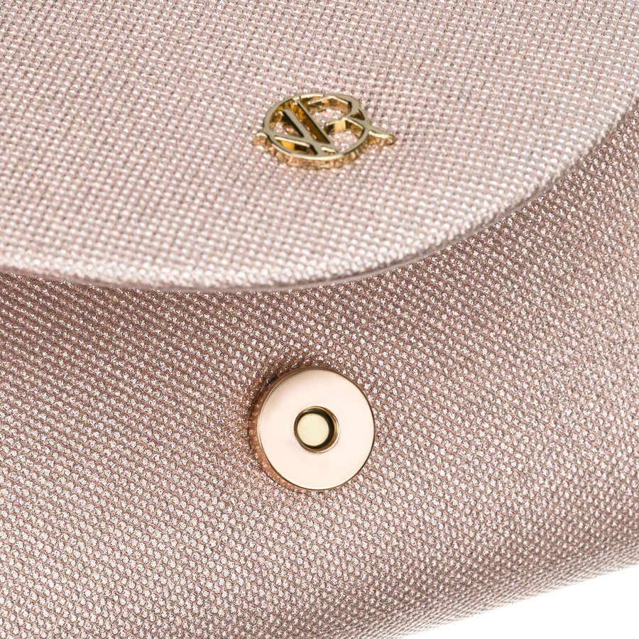 Beżowa, brokatowa kopertówka damska wykonana z tkaniny syntetycznej, zapinana klipsem magnetycznym - Rovicky