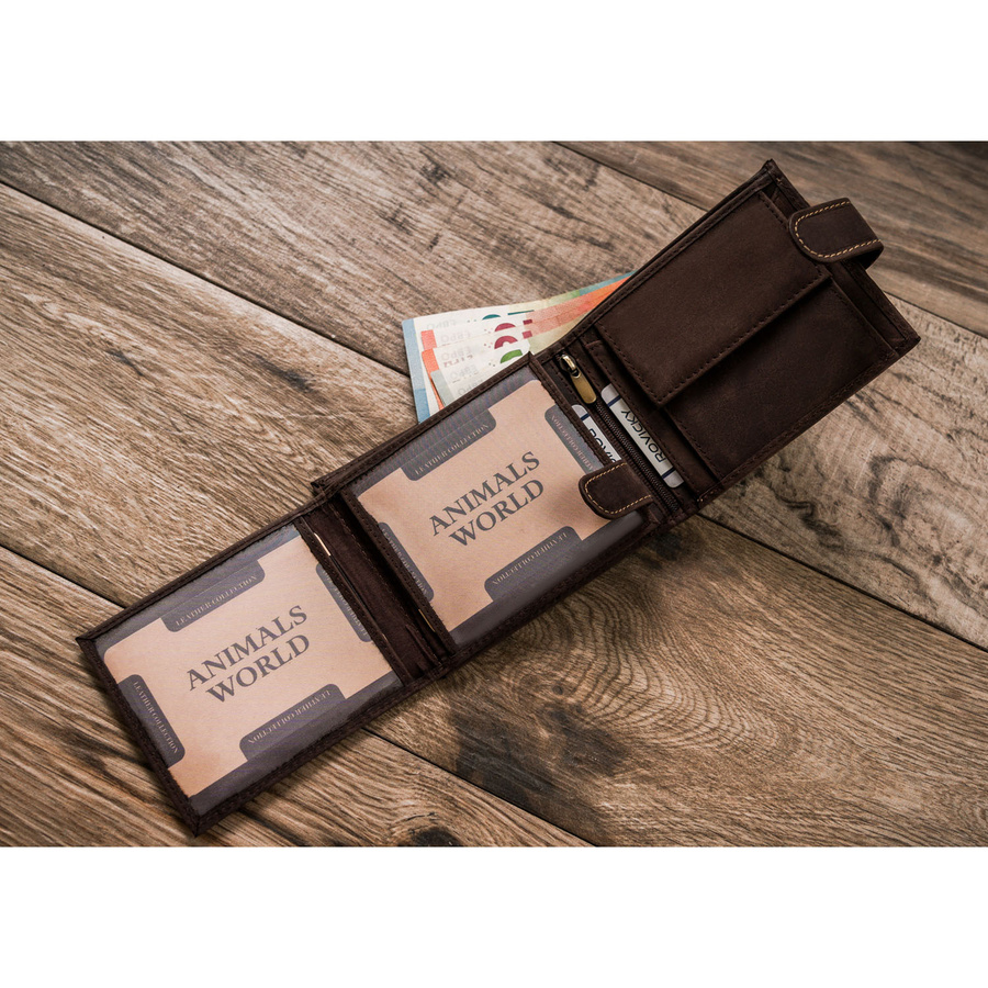 Skórzany portfel męski w ciemnobrązowym kolorze z tłoczeniem na froncie przedstawiającym psa