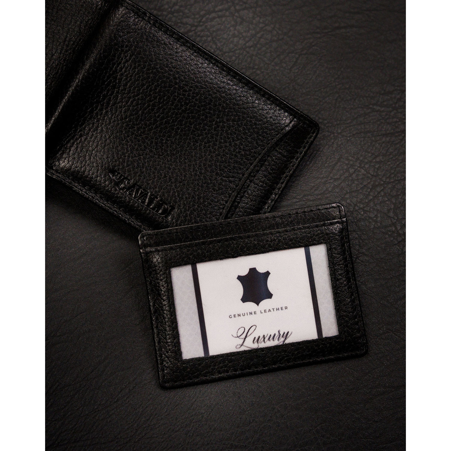 Poziome, czarne etui na karty ze skóry naturalnej zapakowane w eleganckie pudełko - 4U Cavaldi