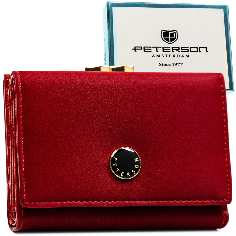 Średniej wielkości, czerwony portfel damski wykonany ze skóry naturalnej i ekologicznej - Peterson