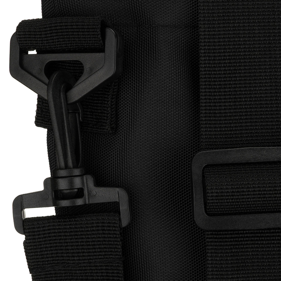 Czarna shopperka damska zamykana suwakiem z kieszonką zewnętrzną - Peterson