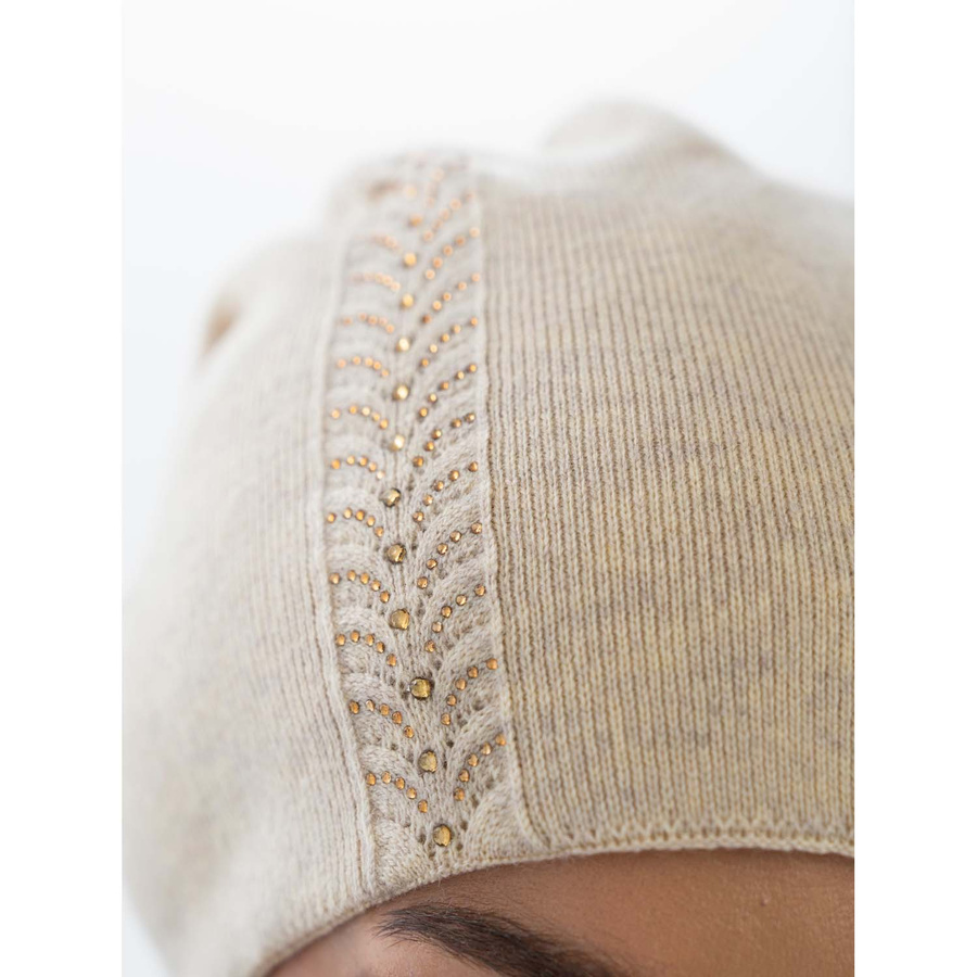 Czapka damska z eleganckim wzorem i kryształkami - Peterson