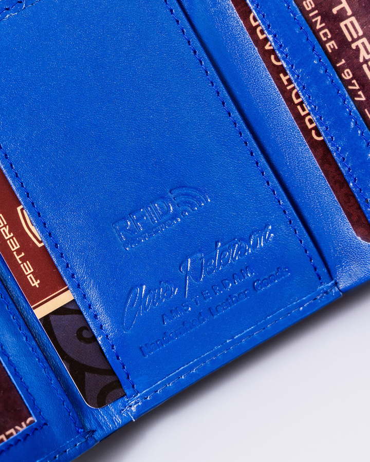 Mały, skórzany portfel damski z systemem RFID Protect - Peterson