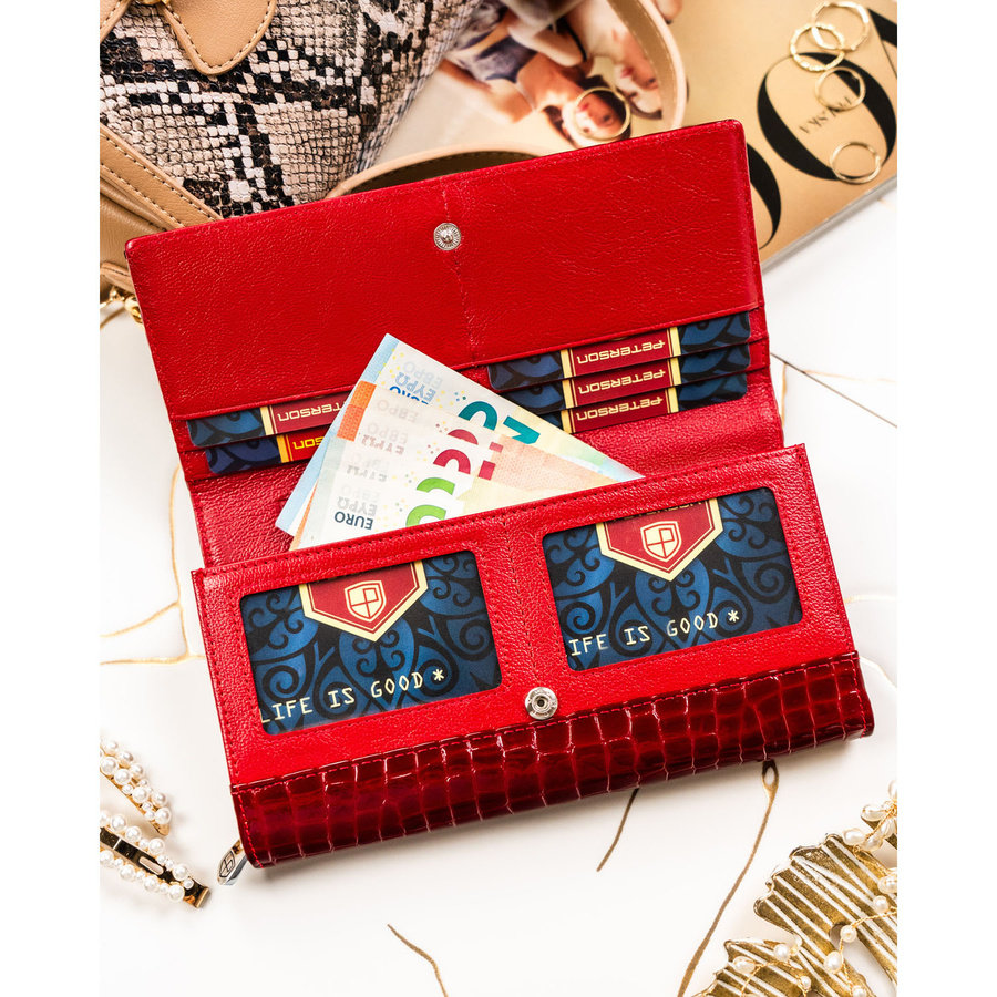 Klasyczny, duży portfel damski ze skóry naturalnej w czerwonym kolorze - Peterson