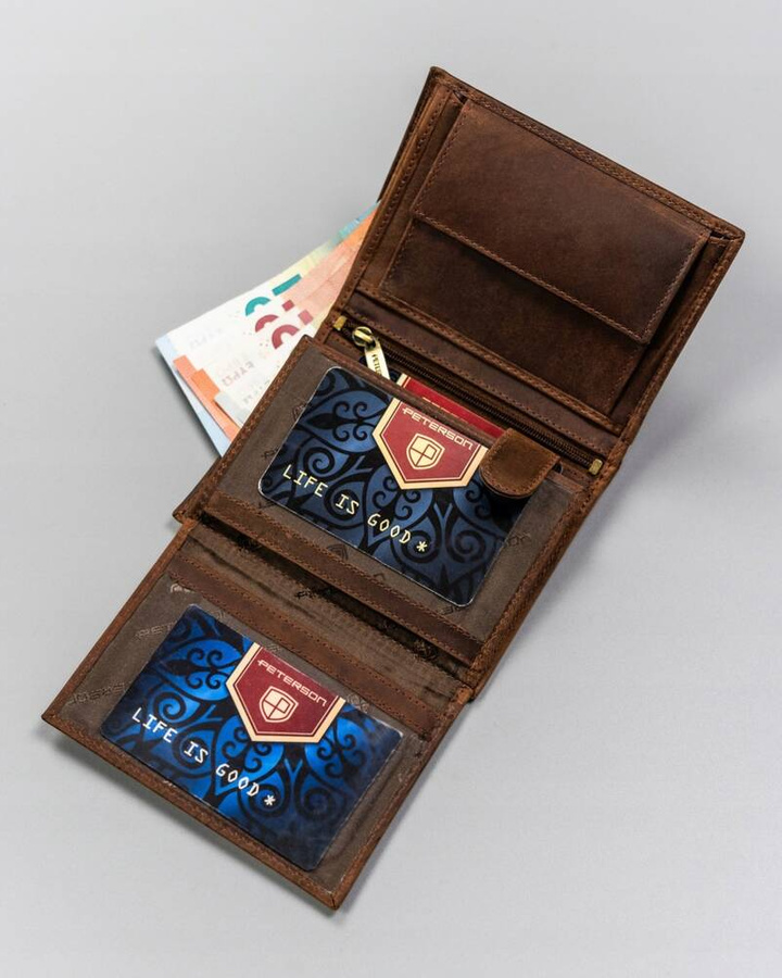 Duży pionowy portfel męski ze skóry naturalnej - Peterson