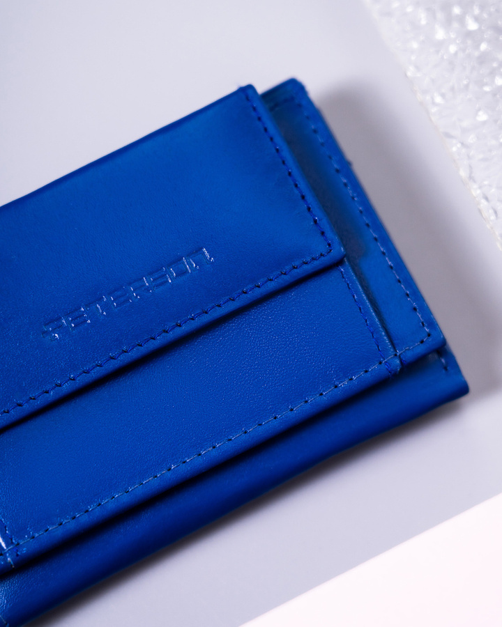 Mały, skórzany portfel damski z systemem RFID Protect - Peterson