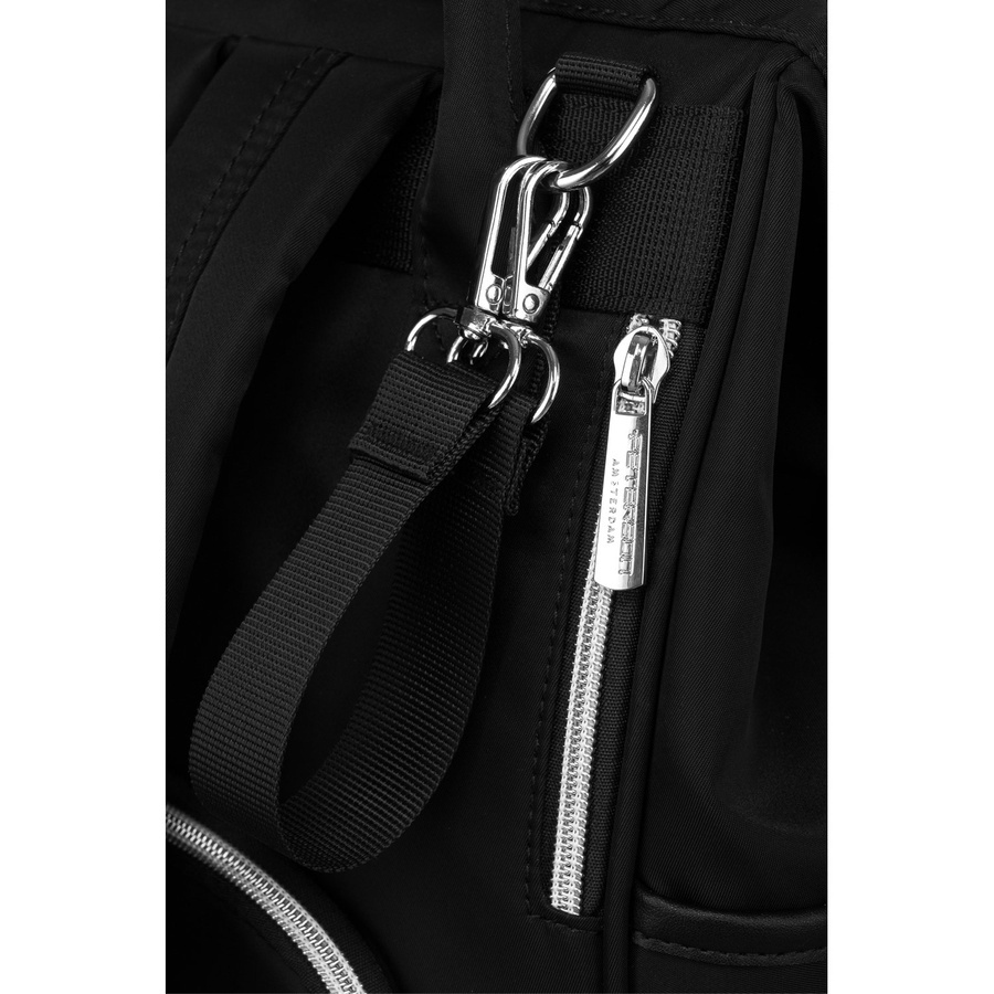 Czarny plecak z poliestru z uchwytami do zaczepienia na wózku - Peterson