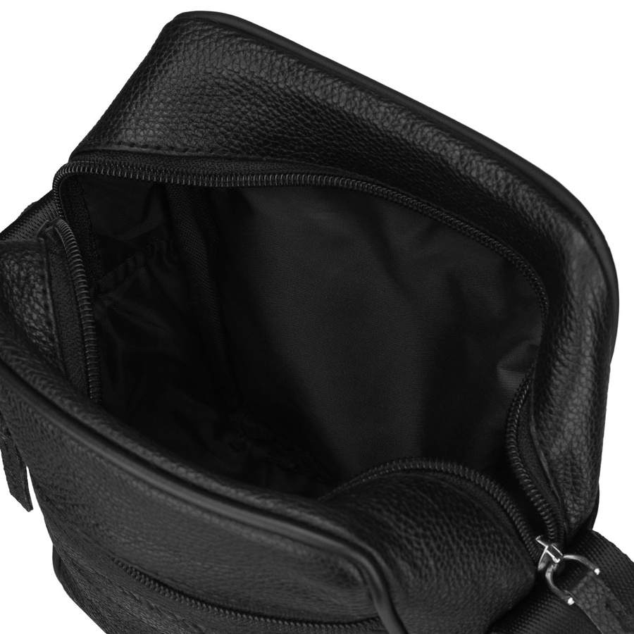 Skórzana listonoszka męska w czarnym kolorze zamykana suwakiem - Rovicky