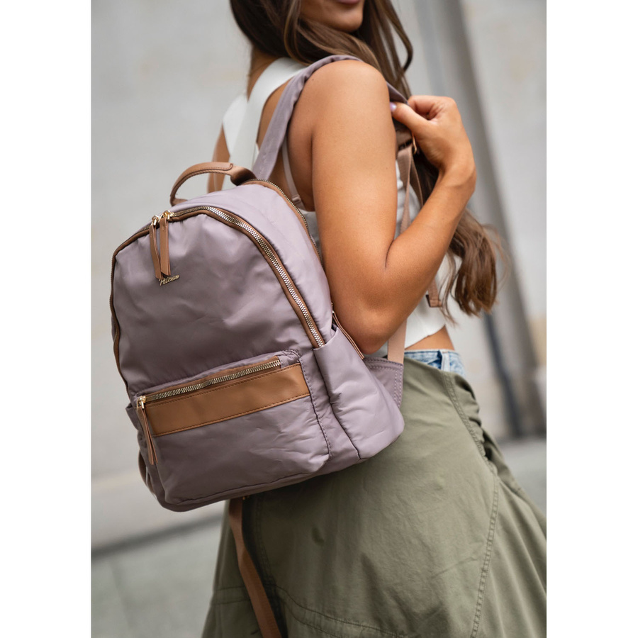 Dwukomorowy plecak damski z poliestru w beżowym kolorze - Peterson