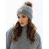 Ciepła czapka damska z futrzanym pomponem szara - Peterson