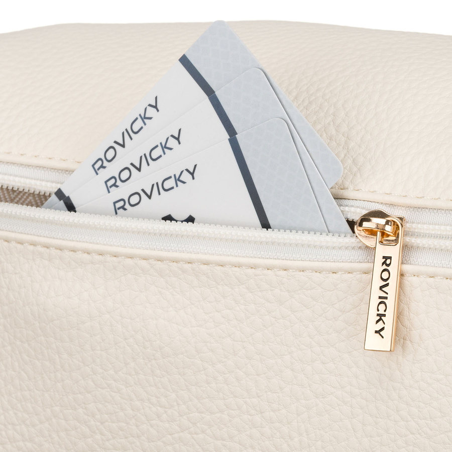 Listonoszka damska ze skóry ekologicznej w białym kolorze zawieszona na regulowanym pasku - Rovicky