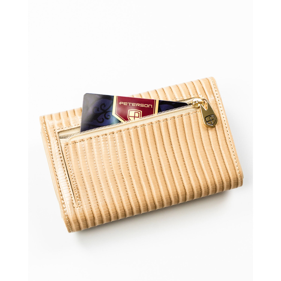 Portfel damski ze skóry naturalnej i ekologicznej w beżowym kolorze ze wzorem plecionki - Peterson