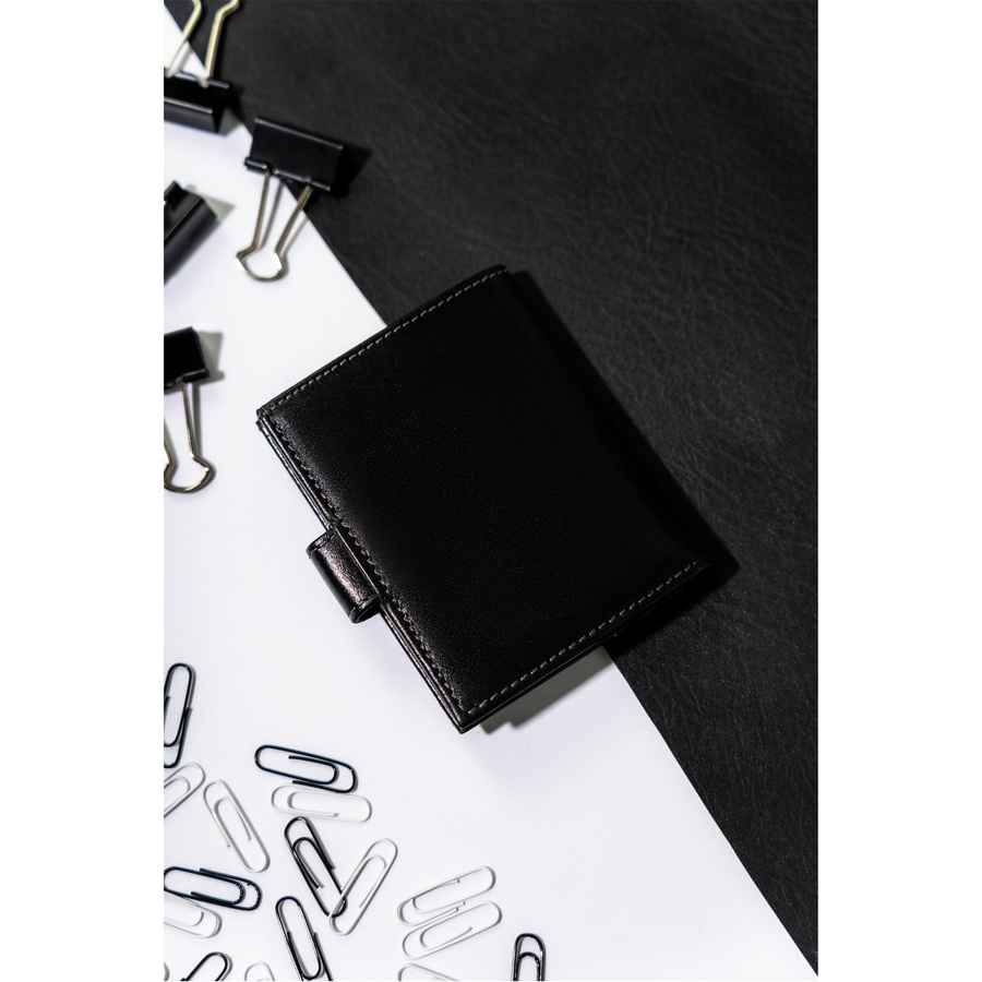 Eleganckie etui na dokumenty w czarnym kolorze wykonane ze skóry naturalnej - Rovicky