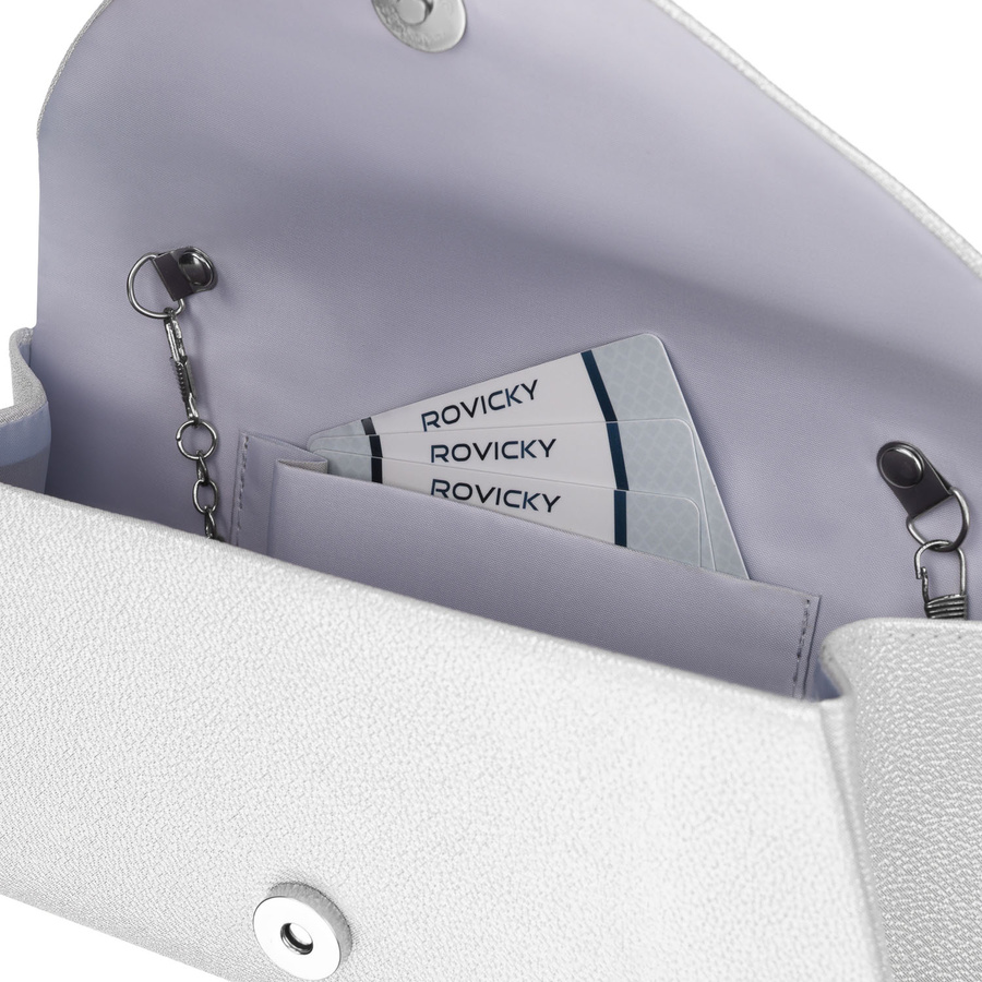 Srebrna kopertówka damska wykonana ze skóry ekologicznej zawieszona na łańcuszku - Rovicky