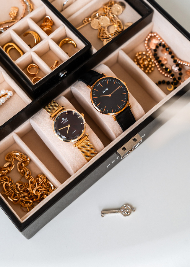 Ekskluzywna kasetka na biżuterię - Peterson