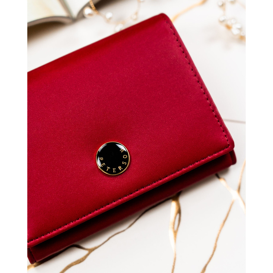 Czerwony portfel damski zamykany na zatrzask - Peterson