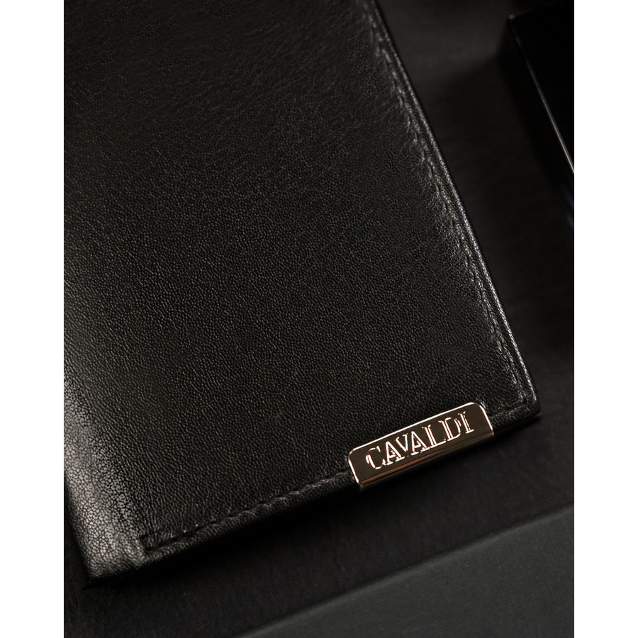 Klasyczny, pionowy portfel męski ze skóry naturalnej w czarnym kolorze - 4U Cavaldi