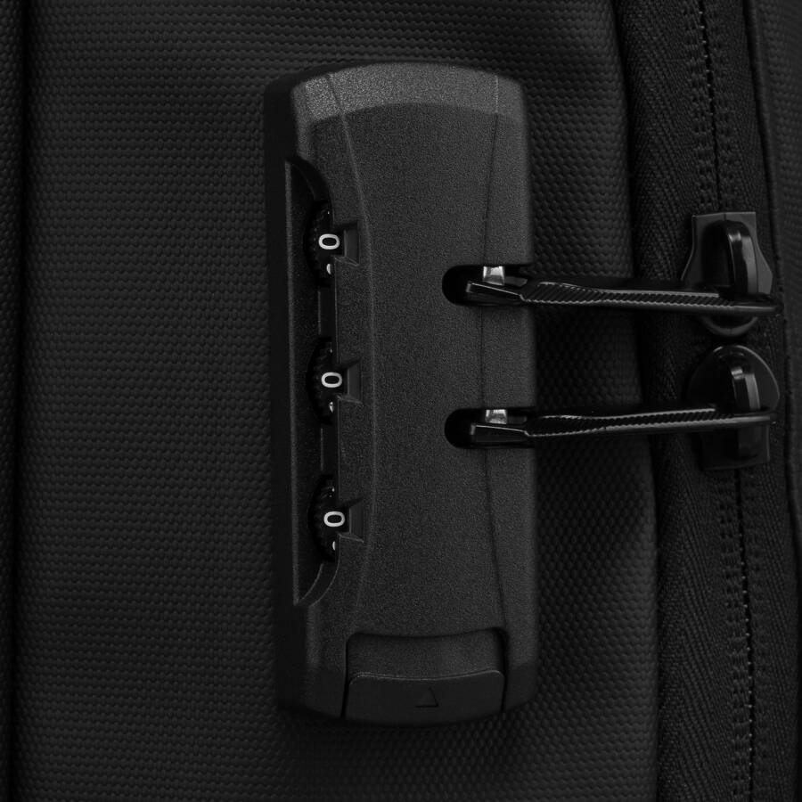 Duży, pojemny plecak z portem USB i miejscem na laptopa - Peterson