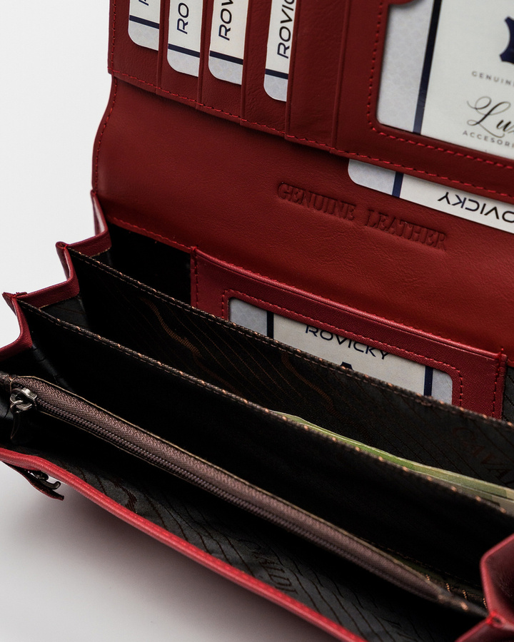 Lakierowany portfel damski na karty z czerwonej skóry naturalnej - Cavaldi