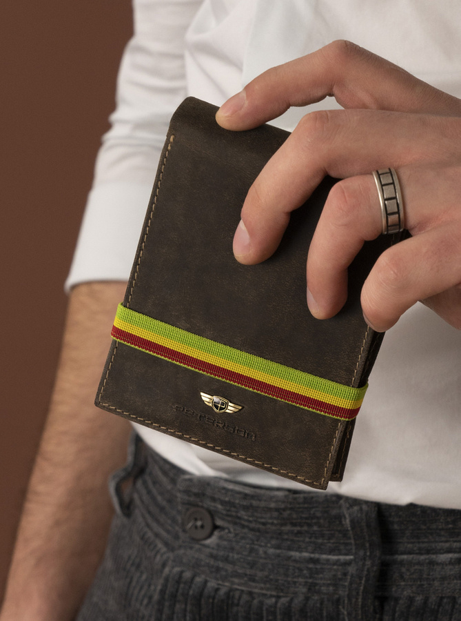 Nubukowy portfel męski z rastafariańskim akcentem - Peterson