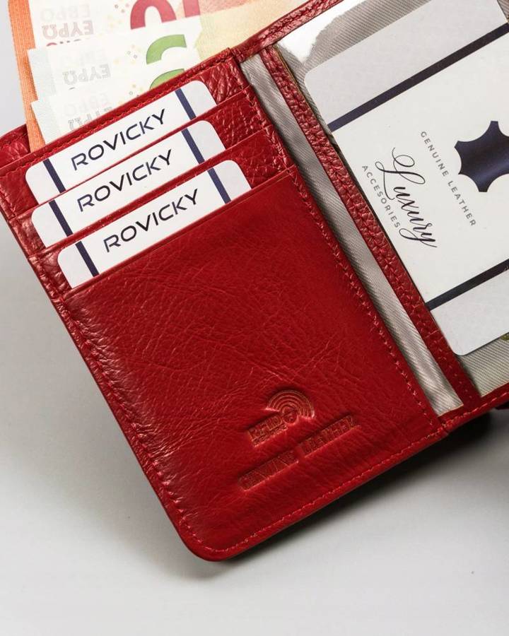 Skórzany portfel damski na zatrzask z systemem RFID - Rovicky
