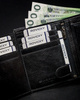 Klasyczny portfel męski pionowy z naturalnej skóry z technologią RFID - Rovicky
